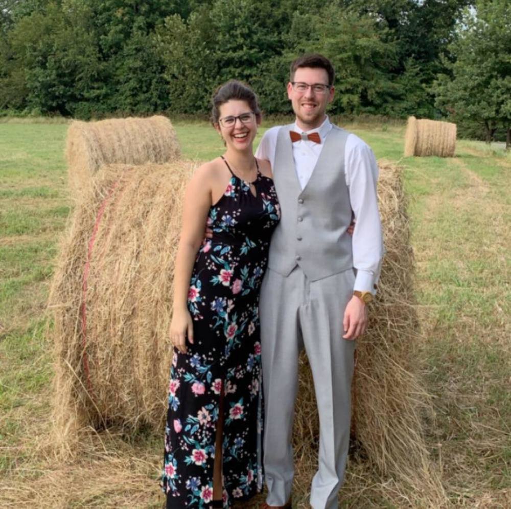 Meet your Posher, Kayla